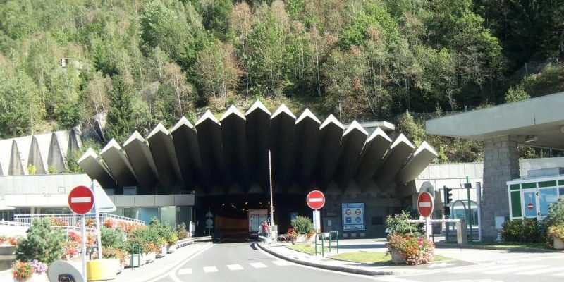 Mont Blanc Tunnel, France, Rhone-Alps (fr107)