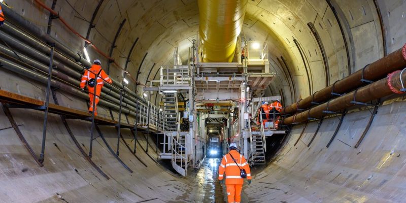 HS2 Staf Working in the Tunnel