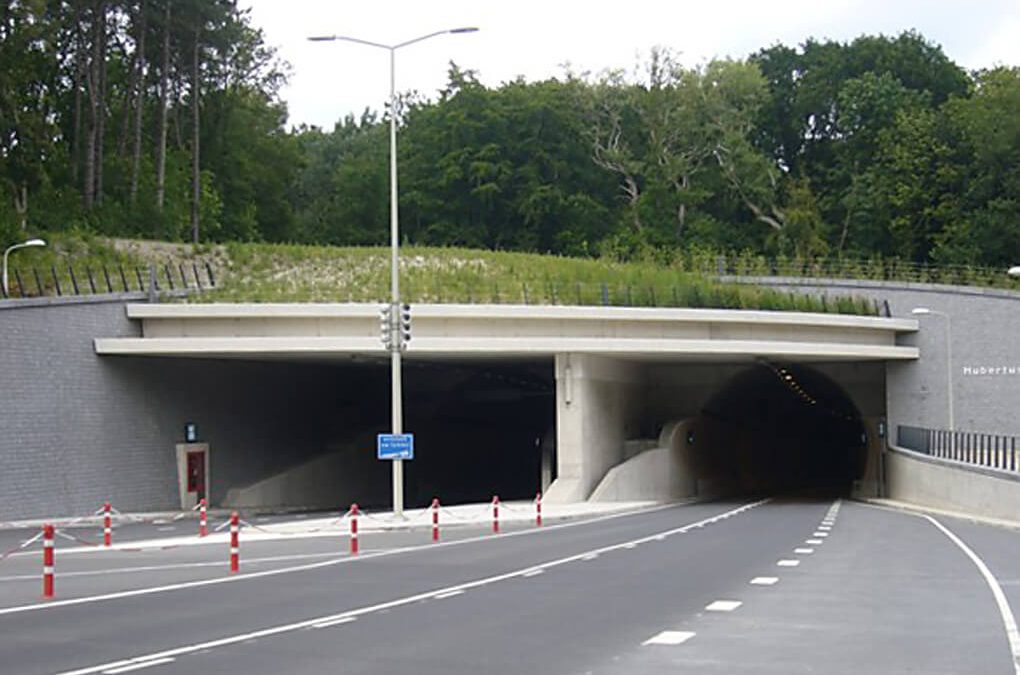 Hubertus Tunnels - Netherlands