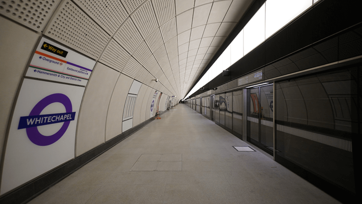 whitechapel elizabeth line station in crossrail