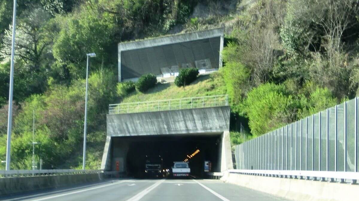 Mappo-Morettina Tunnel