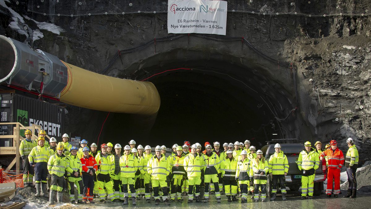 Breakthrough in the Vaere tunnel