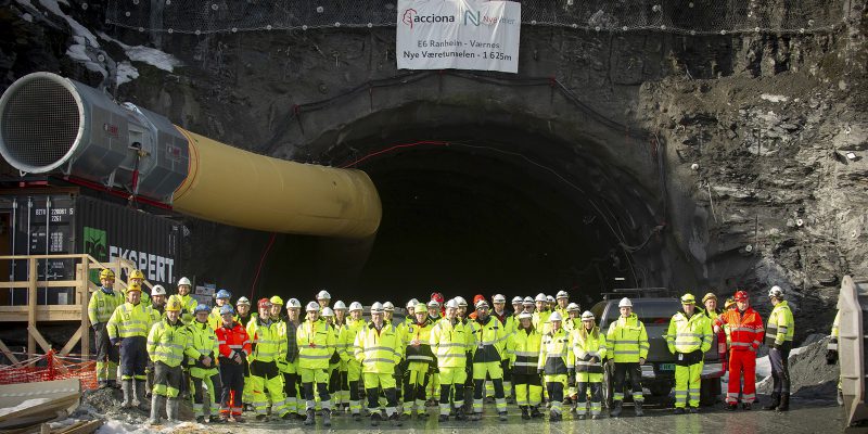 Breakthrough in the Vaere tunnel