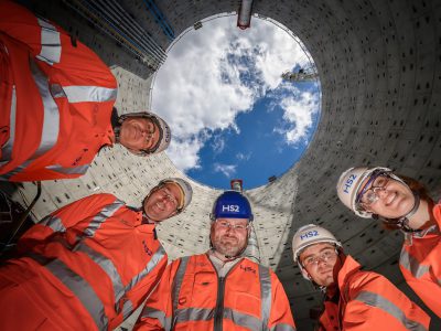 HS2 Crew in Shaft