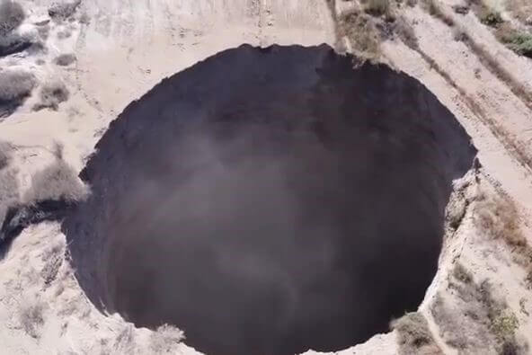 Alcaparrosa mine Giant Sinkhole