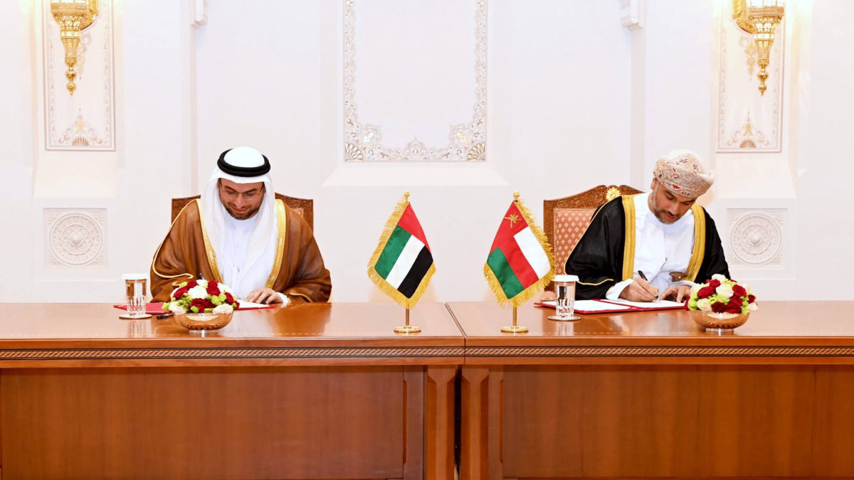 UAE and Oman Signing Common Railway Contract