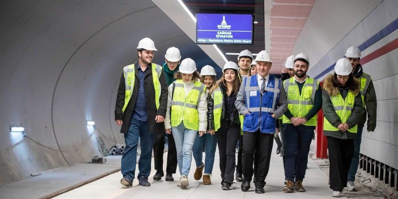 Examinations with University Students in Narlıdere Metro Line