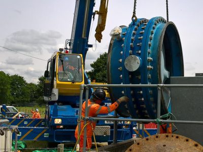 Workers Working at London's Raw Water Tunnel Scheme