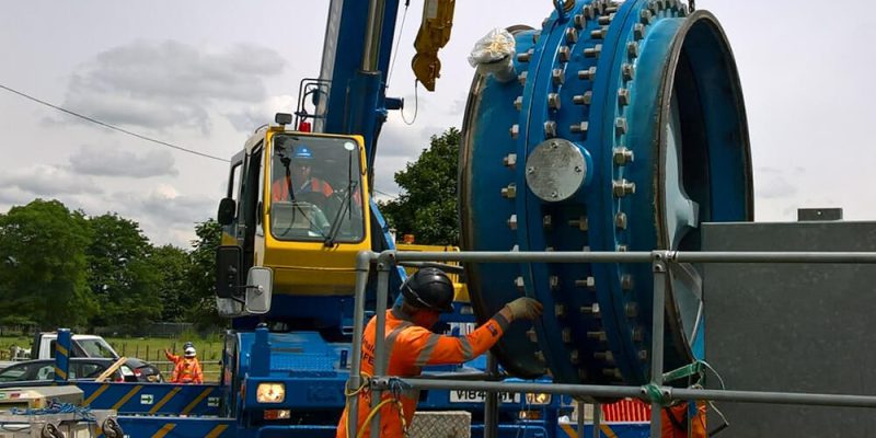 Workers Working at London's Raw Water Tunnel Scheme