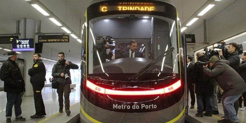 First Metro Train in Portugal Delivered by CRRC Tangshan