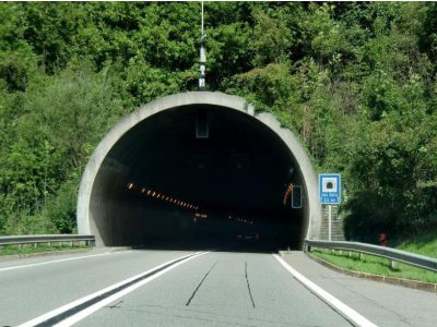 Isla Bella Tunnel