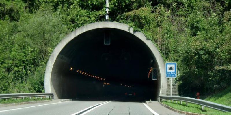 Isla Bella Tunnel