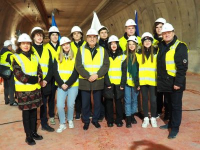 Journalists at Swina Tunnel