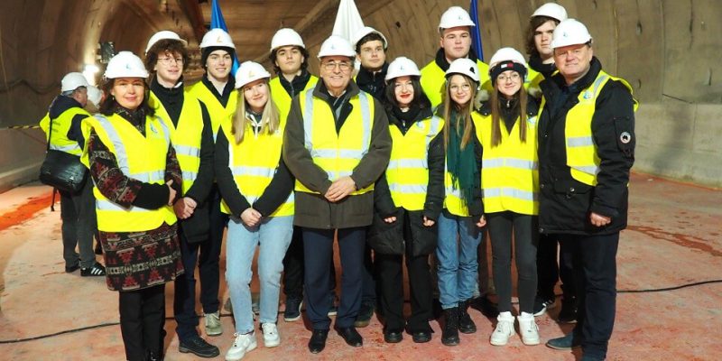 Journalists at Swina Tunnel