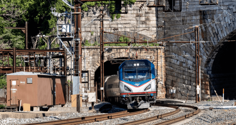 Amtrak East River Tunnel