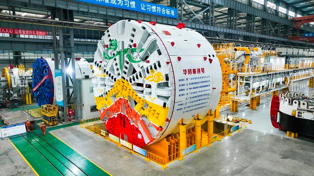 CREG Dual mode TBM for Guifeng Mountain Tunnel