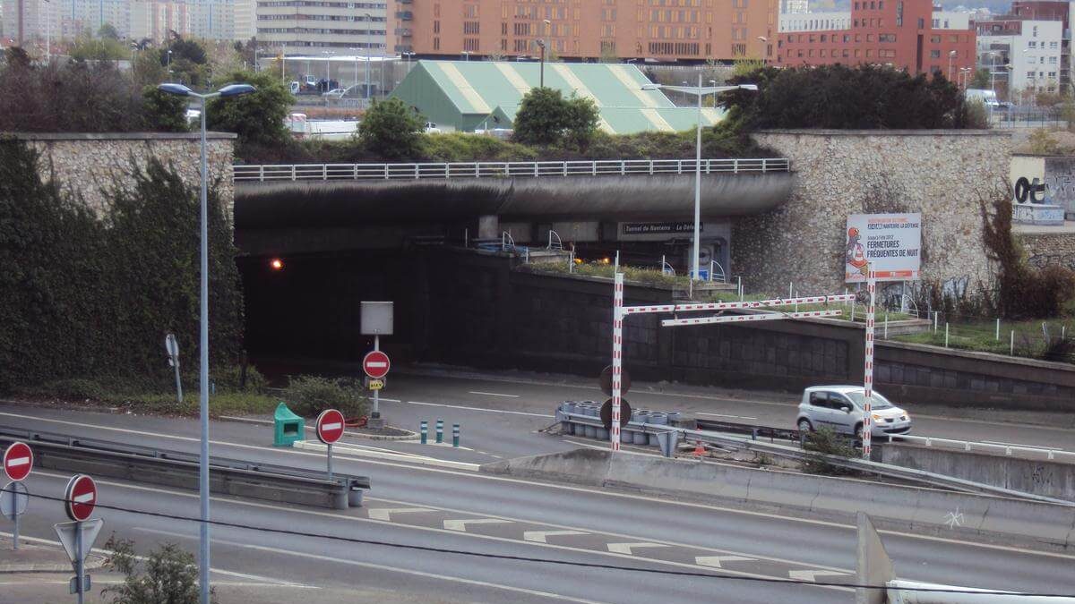 The Tunnel Between Nanterre and La Defense on the A14, axis W