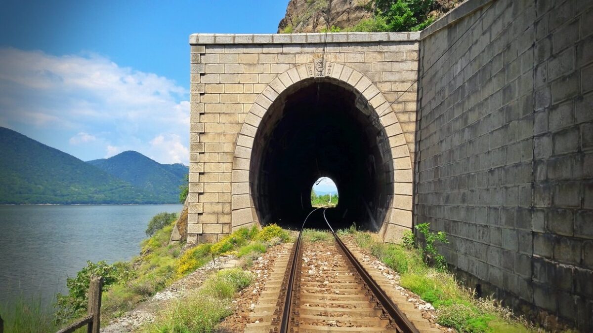 Craiova-Drobeta Turnu Severin-Caransebeș Railway