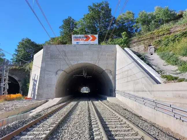 Galleria Facchini 1 Tunnel