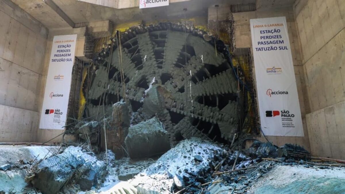 Maria Leopoldina TBM on Sao Paulo Metro