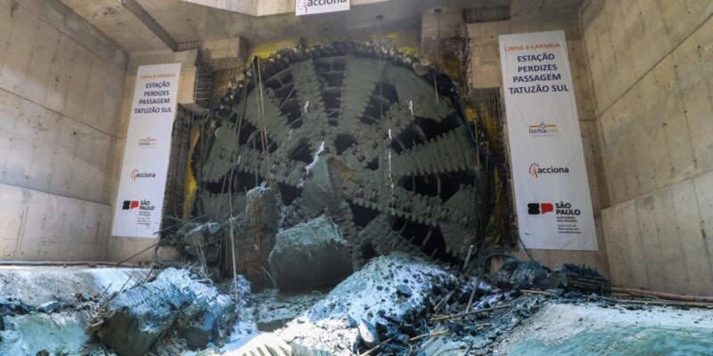 Maria Leopoldina TBM on Sao Paulo Metro