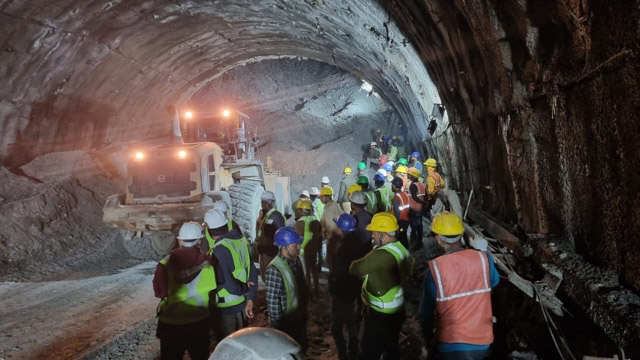 Workers Trapped in Silkyara Bend-Barkot Tunnel