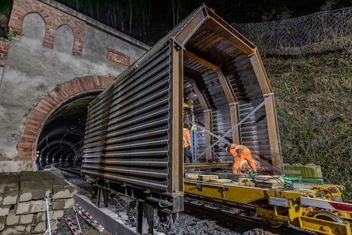 Herrenknechta Tunnel Enlargement Systems for German Rail Tunnels