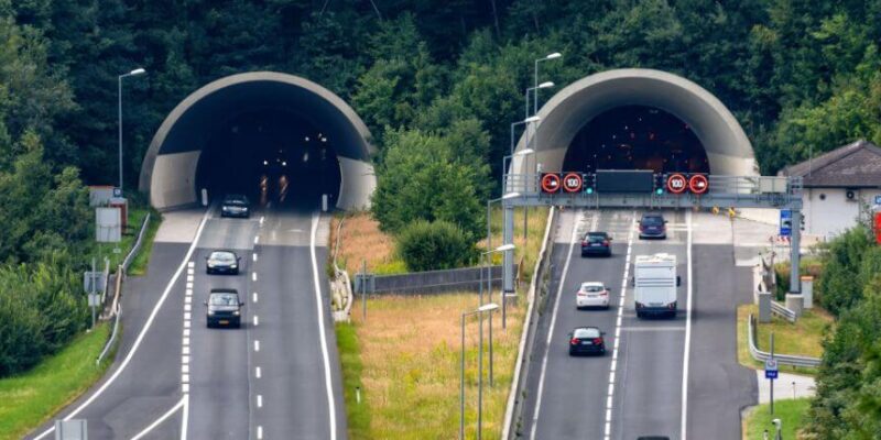 Lötz-Loetz Tunnel